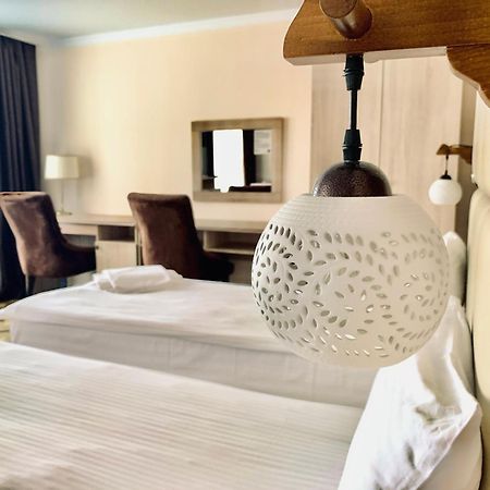 Dostyq Kokshetau Hotel Bagian luar foto