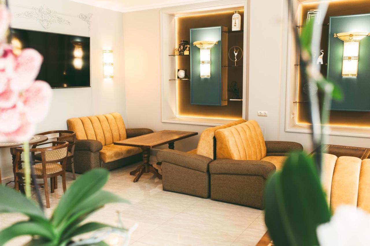 Dostyq Kokshetau Hotel Bagian luar foto