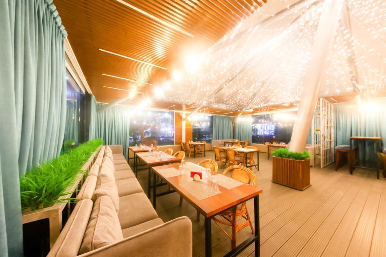 Dostyq Kokshetau Hotel Bagian luar foto