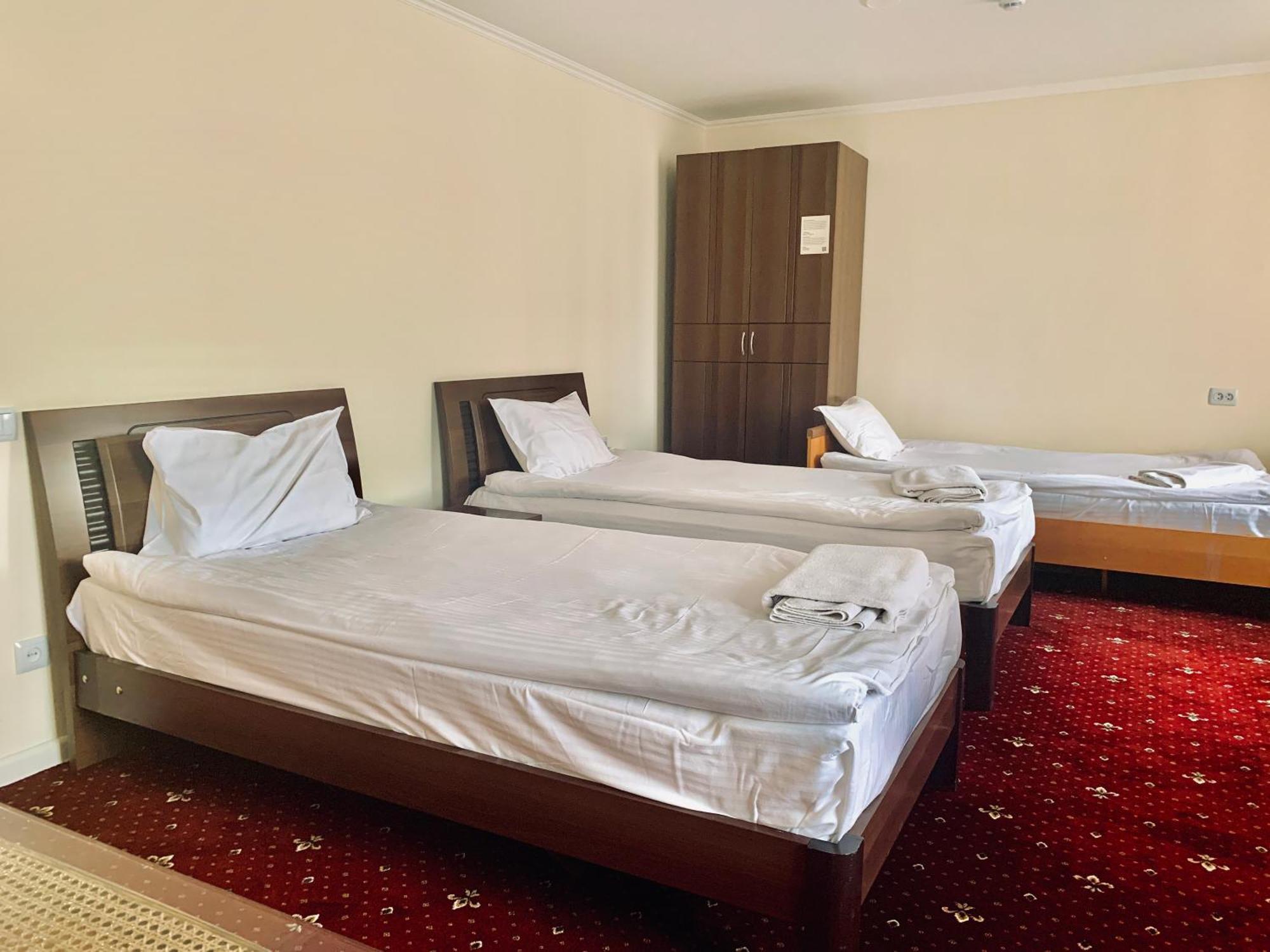 Dostyq Kokshetau Hotel Bagian luar foto